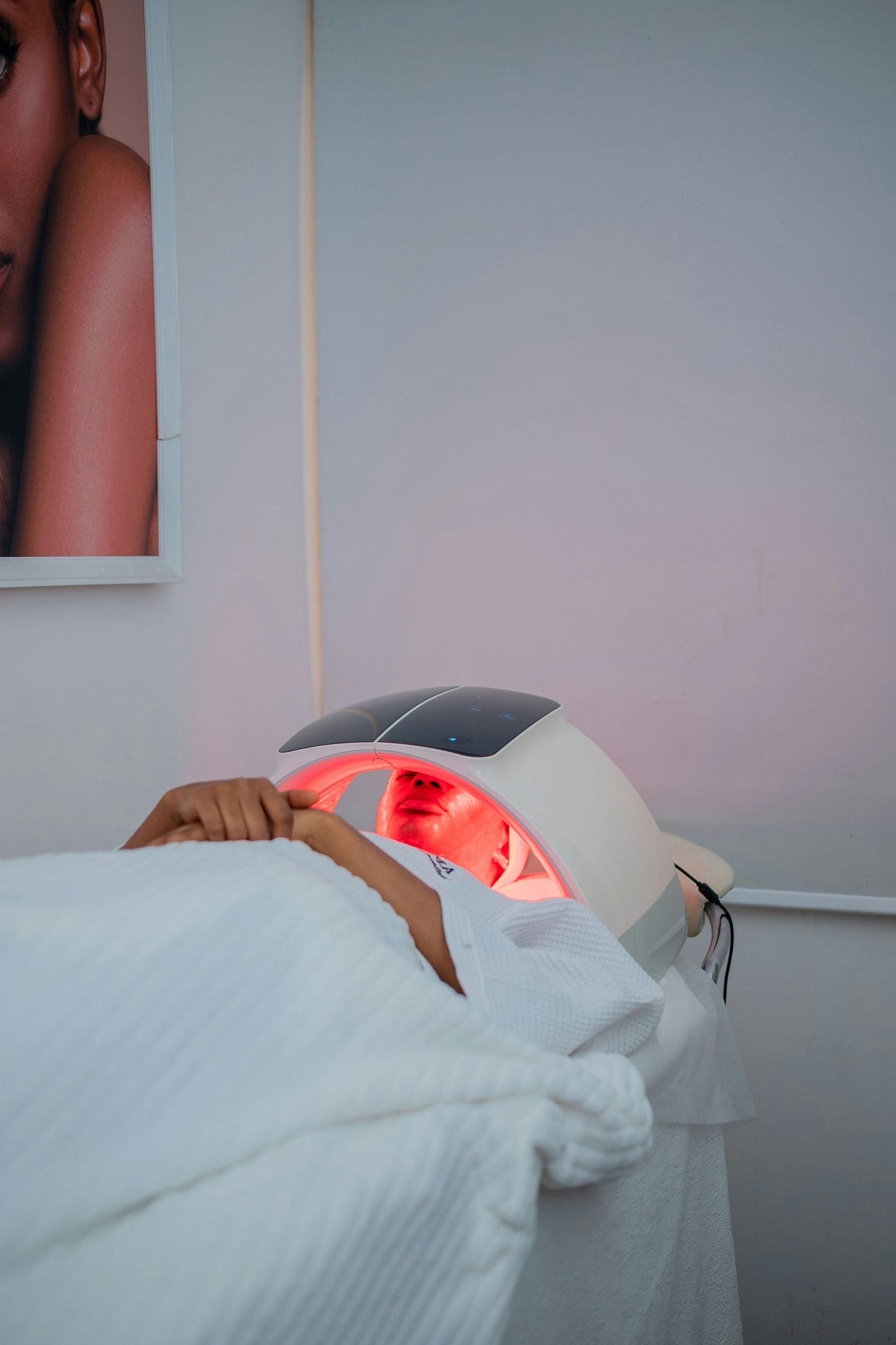 RedGlow Pro - LED Hair Growth Therapy Cap (120 LEDs, 660nm/850nm)